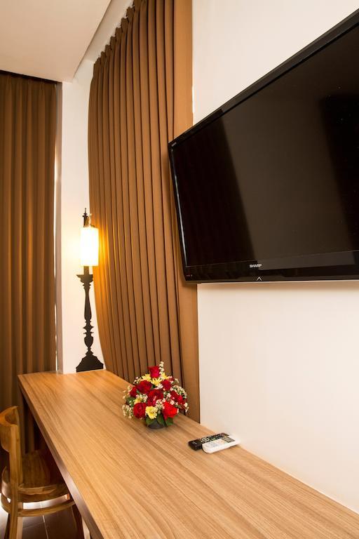 เดอมิรา โฮเต็ล Hotel สุราบายา ห้อง รูปภาพ
