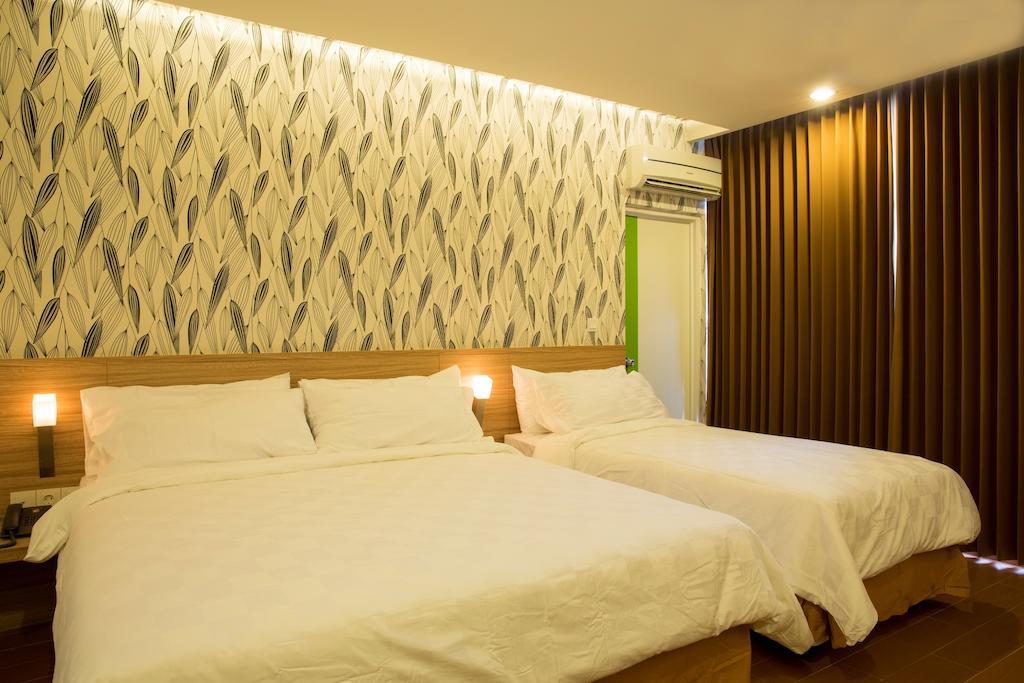 เดอมิรา โฮเต็ล Hotel สุราบายา ห้อง รูปภาพ